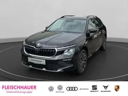 Schwarzmagic perleffekt Neu 2025 Skoda Kamiq Tour SUV | 33.790 € (Teuer)