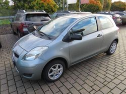 Silber Gebraucht 2009 Toyota Yaris Kleinwagen | 2.490 € (Guter Preis)