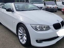 Weiß Gebraucht 2012 BMW 320 Cabriolet Exclusive Cabrio | 9.999 € (Fairer Preis)