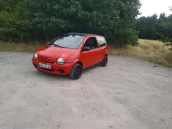 Rot Gebraucht 1996 Renault Twingo Kleinwagen | 1.990 €