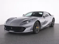 Grau Gebraucht 2018 Ferrari 812 | 318.885 € (Fairer Preis)