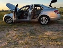 Grau Gebraucht 2007 Mercedes C180 Classic Limousine | 7.000 € (Fairer Preis)