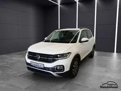 Pure white (weiß) Gebraucht 2022 VW T-Cross Active SUV | 21.345 € (Fairer Preis)