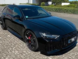 Schwarz Gebraucht 2025 Audi RS6 Performance Kombi | 129.900 €