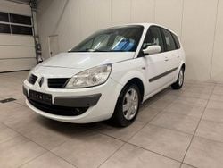 Weiß Gebraucht 2006 Renault Scénic II Avantage Van / Kleinbus | 1.990 € (Guter Preis)