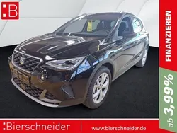 Schwarz Gebraucht 2024 Seat Arona FR SUV | 23.450 € (Fairer Preis)