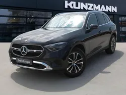 Obsidianschwarz metallic Gebraucht 2025 Mercedes GLC200 Avantgarde SUV | 47.590 € (Superpreis)
