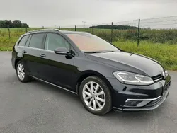 Deep black perleffekt Gebraucht 2017 VW Golf VII Highline Kombi | 12.990 € (Guter Preis)