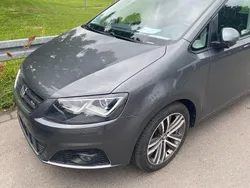 Grau Gebraucht 2018 Seat Alhambra FR-Line Van / Kleinbus | 28.990 € (Etwas zu teuer)