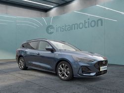 Blau Gebraucht 2023 Ford Focus ST-Line Kombi | 27.050 € (Etwas zu teuer)
