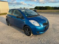 Blau Gebraucht 2006 Toyota Yaris Limousine | 3.500 € (Etwas zu teuer)