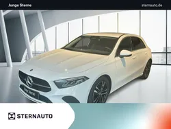 Weiß Gebraucht 2024 Mercedes A200 Progressive Limousine | 28.977 € (Fairer Preis)