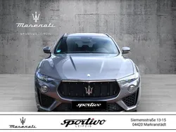 Grau Gebraucht 2018 Maserati Levante SUV | 44.111 € (Guter Preis)