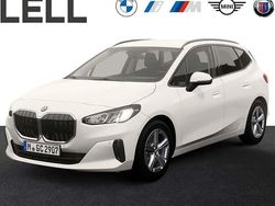 Weiß Neu 2025 BMW 218 Shadowline Kombi | 28.975 €