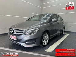 Grau Gebraucht 2016 Mercedes B180 Van / Kleinbus | 13.790 € (Fairer Preis)