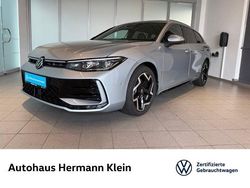 Silber Gebraucht 2024 VW Passat R-line Kombi | 38.935 € (Fairer Preis)