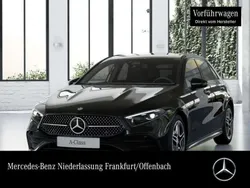 Kosmosschwarz Gebraucht 2024 Mercedes A200 AMG Limousine | 34.250 € (Fairer Preis)
