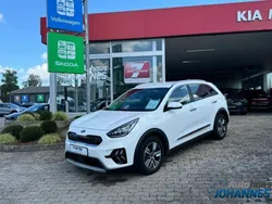 Weiss Gebraucht 2019 Kia Niro Vision SUV | 20.990 € (Fairer Preis)