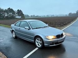 Silber Gebraucht 2003 BMW 318 Coupé | 1.600 € (Guter Preis)