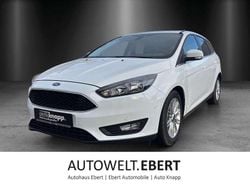 Weiß Gebraucht 2018 Ford Focus Cool & Connect Kombi | 11.990 € (Fairer Preis)