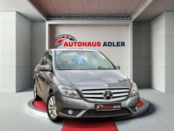 Grau Gebraucht 2011 Mercedes B200 Van / Kleinbus | 10.990 € (Etwas zu teuer)