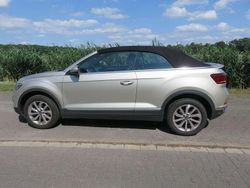 Silber Gebraucht 2024 VW T-Roc Cabriolet Style Cabrio | 32.800 € (Fairer Preis)