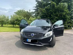Schwarz Gebraucht 2016 Volvo XC60 SUV | 15.800 € (Fairer Preis)