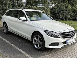 Weiß Gebraucht 2015 Mercedes C220 Exclusive Kombi | 15.490 € (Guter Preis)