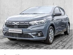 Grau Gebraucht 2023 Dacia Sandero Expression Kleinwagen | 14.990 € (Guter Preis)