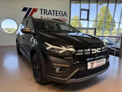 Perlmuttschwarz Gebraucht 2025 Dacia Jogger Extreme Kombi | 24.490 € (Guter Preis)
