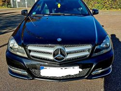 Schwarz Gebraucht 2011 Mercedes 180 Limousine | 7.500 €