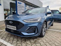 Chromablau metallic Gebraucht 2024 Ford Focus ST-Line X Kombi | 28.990 € (Etwas zu teuer)