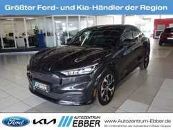Grau Gebraucht 2024 Ford Mustang Mach-E Extended Range SUV | 41.878 € (Superpreis)