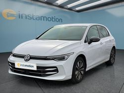 Weiß Gebraucht 2024 VW Golf VIII Kleinwagen | 23.349 € (Guter Preis)