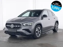 Grau Gebraucht 2024 Mercedes GLA220 Progressive SUV | 47.890 € (Teuer)