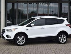 Frost weiß Gebraucht 2017 Ford Kuga Titanium SUV | 13.990 € (Fairer Preis)