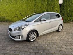 Silber Gebraucht 2013 Kia Carens Spirit Van / Kleinbus | 8.600 € (Fairer Preis)