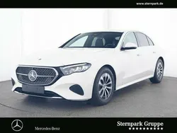 Weiß Gebraucht 2024 Mercedes E200 Avantgarde Limousine | 46.590 € (Fairer Preis)