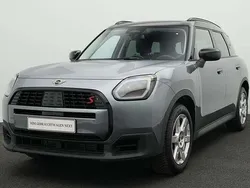 Grün Gebraucht 2024 Mini Countryman SUV | 37.967 € (Fairer Preis)