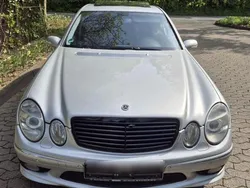 Silber Gebraucht 2002 Mercedes E500 AMG Limousine | 6.000 € (Fairer Preis)