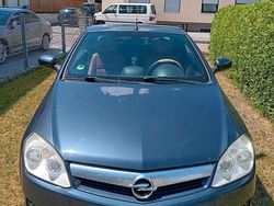 Blau Gebraucht 2008 Opel Tigra Cabrio | 1.900 €