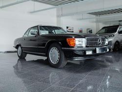 Blauschwarzmetallik Gebraucht 1988 Mercedes 560 Cabrio | 75.600 €