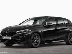 Saphirschwarz Gebraucht 2022 BMW 120 M Sport Kleinwagen | 28.500 € (Fairer Preis)