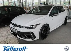 Weiss Neu 2025 VW Golf VIII Black Edition Limousine | 61.350 €