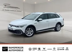Weiß (0q pure white) Gebraucht 2023 VW Golf Alltrack Kombi | 34.690 € (Etwas zu teuer)