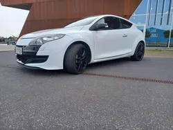 Weiß Gebraucht 2012 Renault Mégane Coupé Coupé | 12.500 €