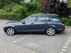 Grau Gebraucht 2010 Mercedes C220 Limousine | 5.999 € (Guter Preis)
