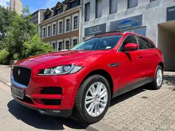 Rot Gebraucht 2018 Jaguar F-Pace Prestige SUV | 17.990 €