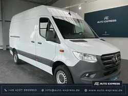 Weiß (arktikweiss) Gebraucht 2023 Mercedes Sprinter Van | 33.201 € (Superpreis)