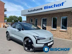 Grau Gebraucht 2025 Volvo EX30 Performance SUV | 37.440 € (Superpreis)